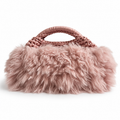 Greta clutch rosa in ecopelliccia lunga con manico rivestito in ecopelle, CKI Bags Made in Italy
