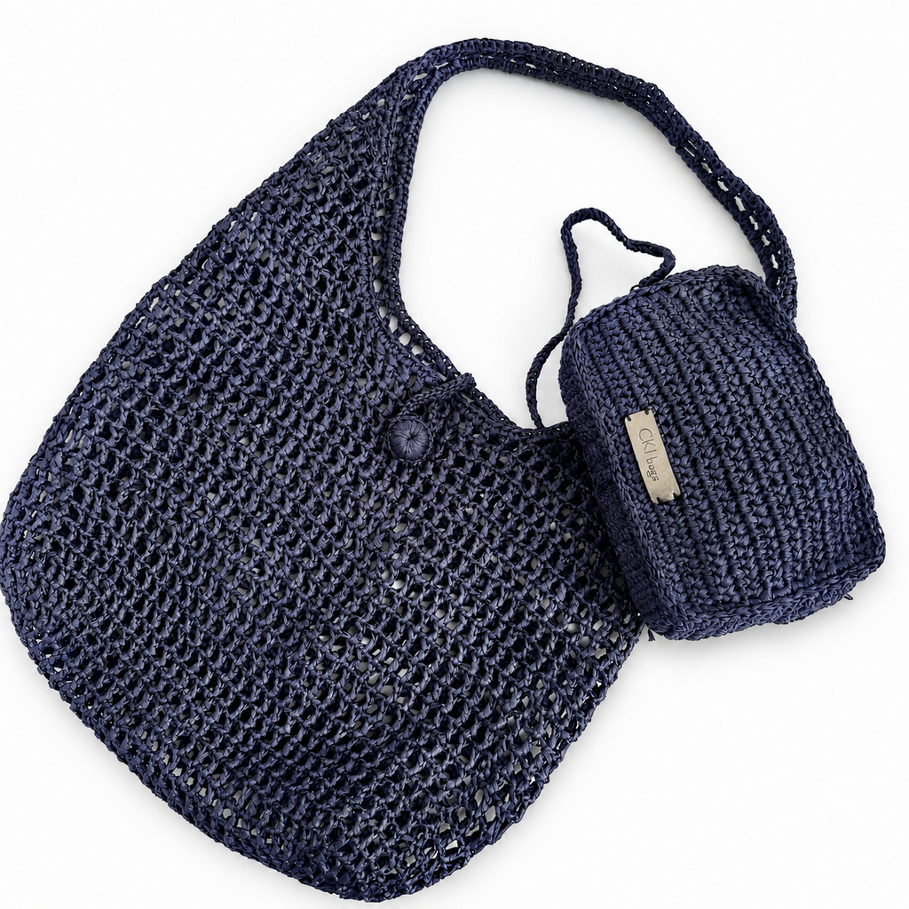 Borsa Maris in rafia blu con pochette coordinata removibile.