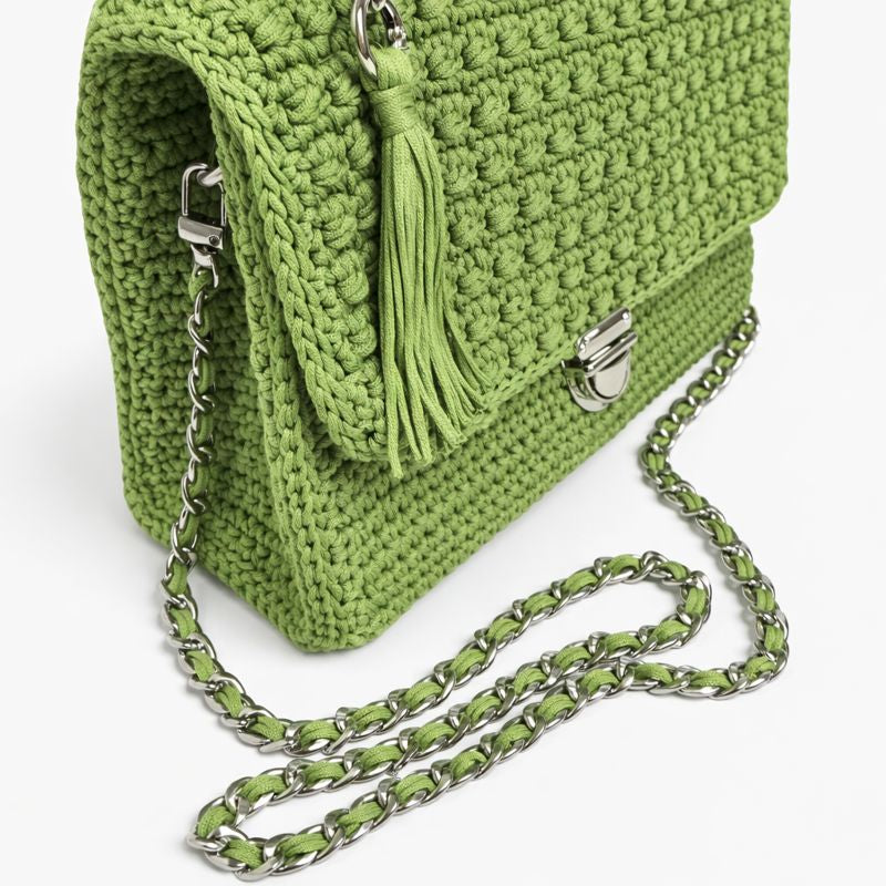 borsa uncinetto cartella Mina verde con tracolla a catena